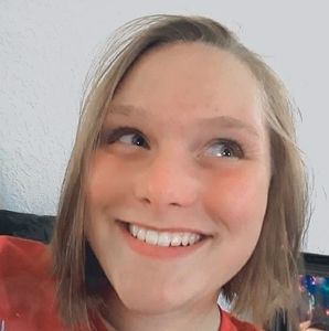 Meet your Posher, Felicia